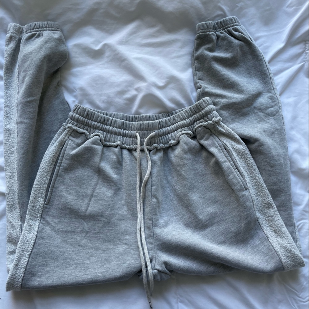 Joggers - Picture 3 of 5